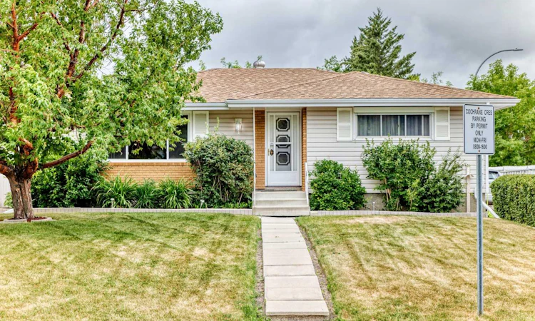 1 Cochrane Crescent
