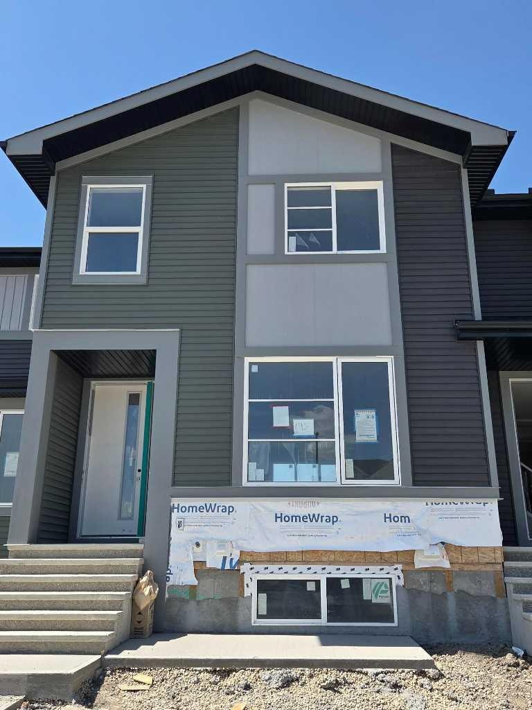 195 Lanark Boulevard SE, Airdrie, AB, T4A 3R7