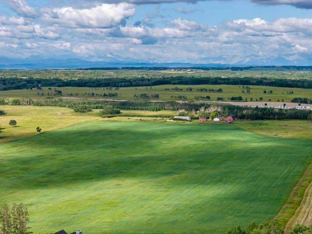 261126 Range Road 33, Rural Rocky View County, AB, T4C 0G6
