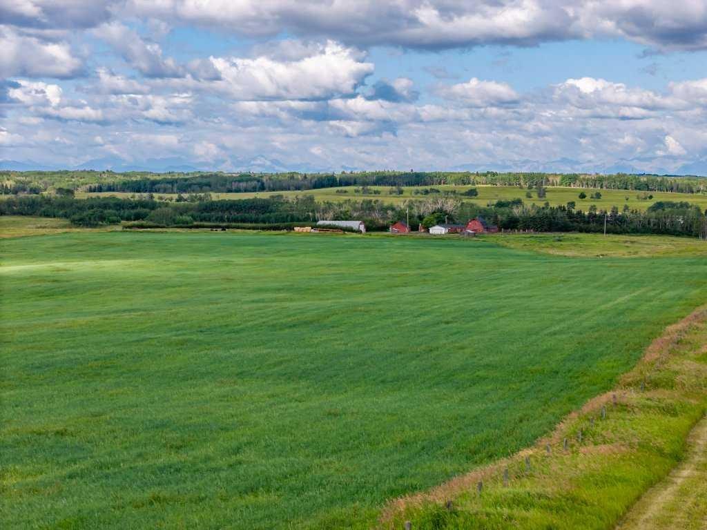 261126 Range Road 33, Rural Rocky View County, AB, T4C 0G6