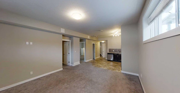 A-8713 88 Street, Grande Prairie, AB, T8X 0G6 - 6