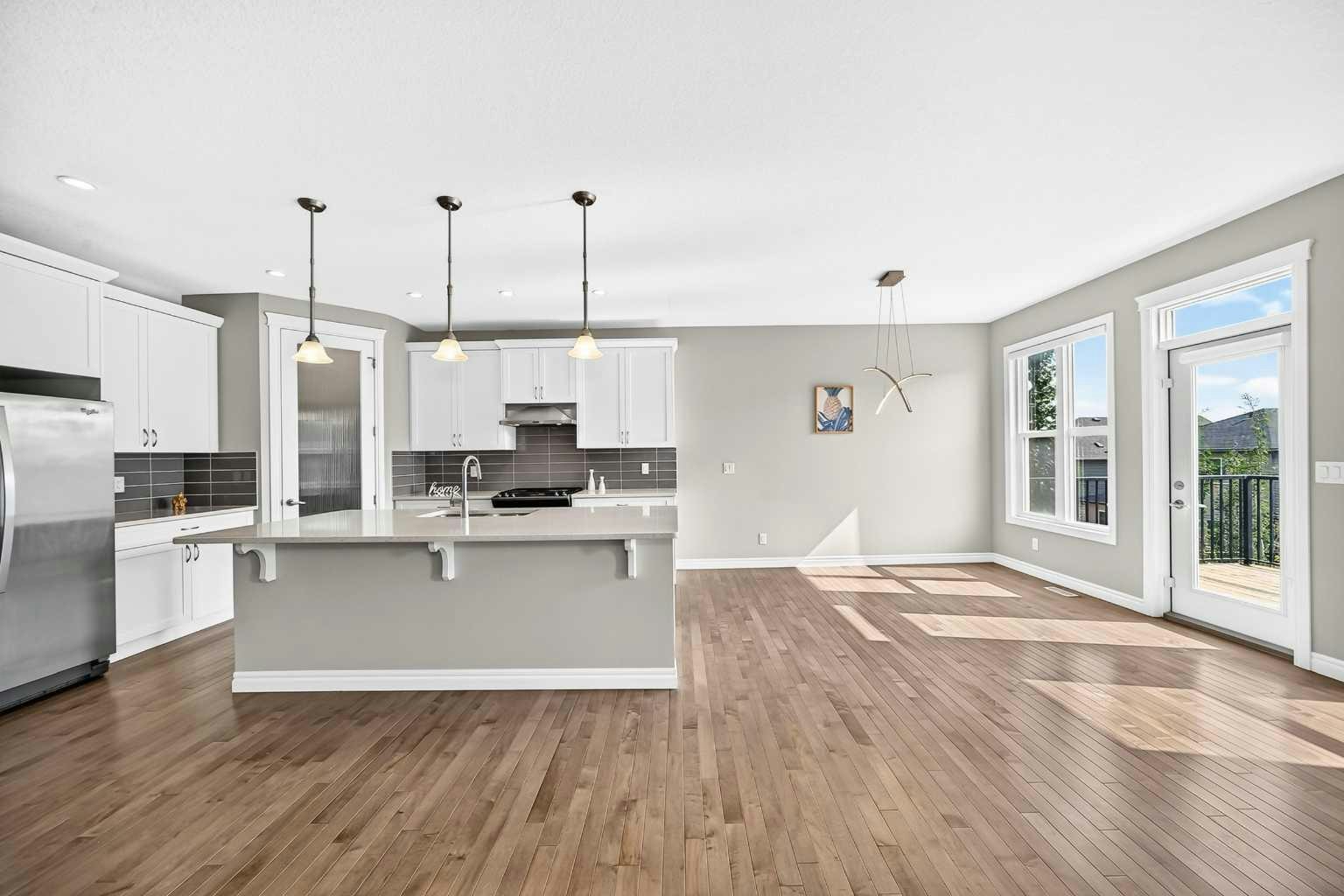 82 Nolanhurst Rise NW, Calgary, AB, T3R 0Z5