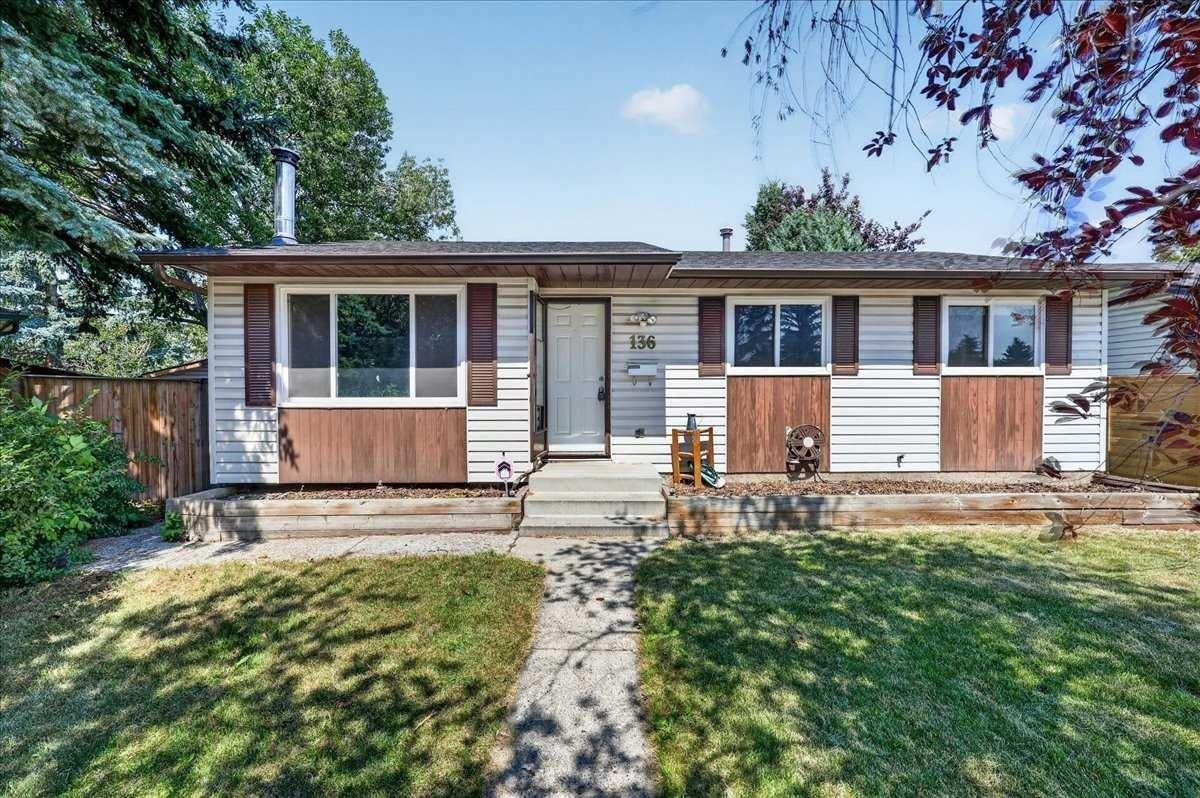 136 Templeview Place NE, Calgary, AB, T1Y 3S2