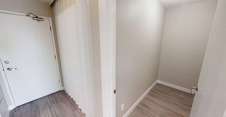 18-10028 105 Avenue, Grande Prairie, AB, T8V 1H1 - 3