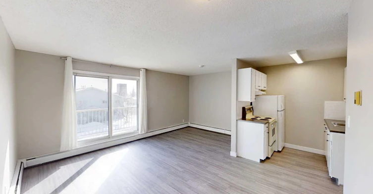 18-10028 105 Avenue, Grande Prairie, AB, T8V 1H1 - 9