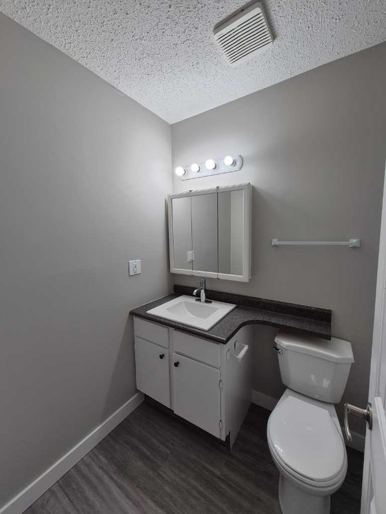18-10028 105 Avenue, Grande Prairie, AB, T8V 1H1 - 4