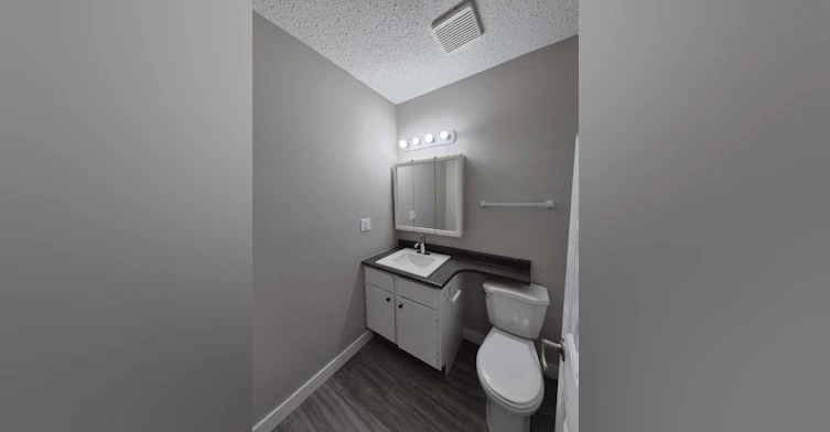 18-10028 105 Avenue, Grande Prairie, AB, T8V 1H1 - 4