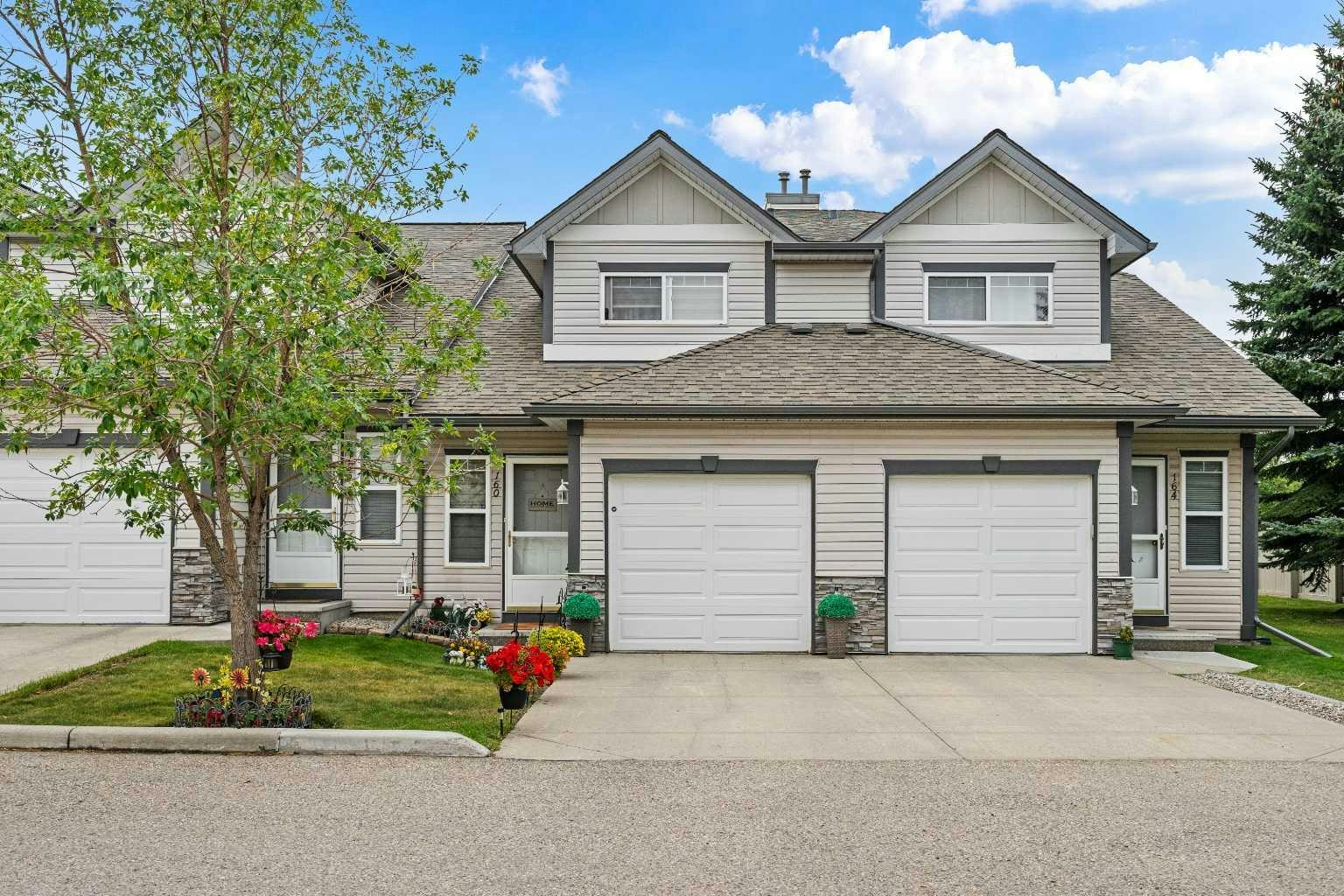 160 Millview Green SW, Calgary, AB, T2W 3W1