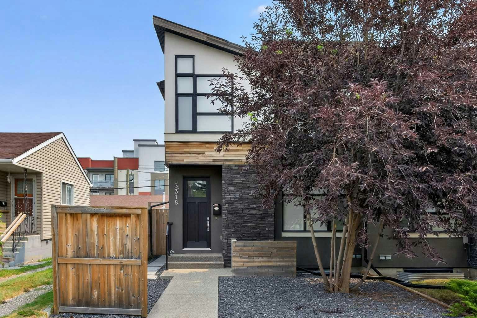 3318 Centre B Street NW, Calgary, AB, T2K 0V6