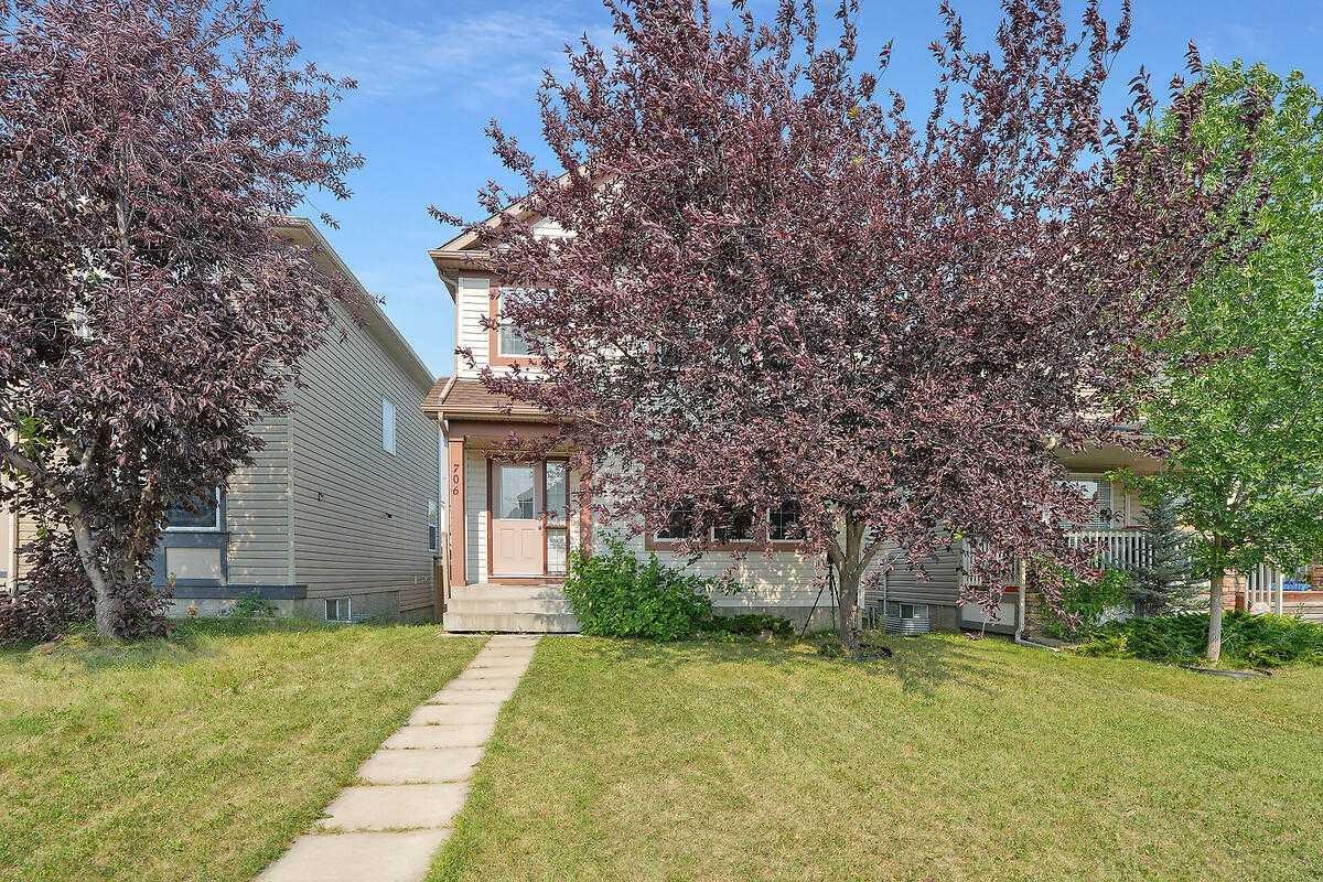 706 Everridge Drive SW, Calgary, AB, T2Y 4W5