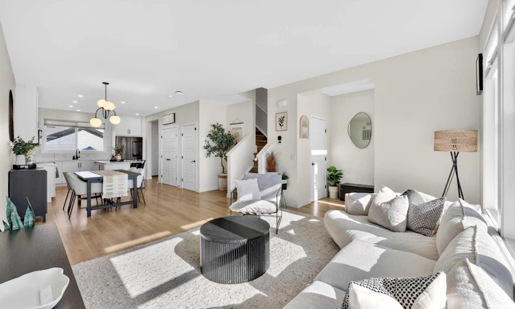 87 Heirloom Boulevard SE