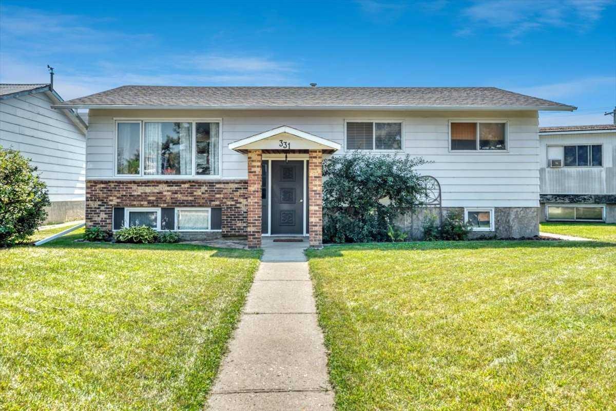 331 5 Avenue, Strathmore, AB, T1P 1B5