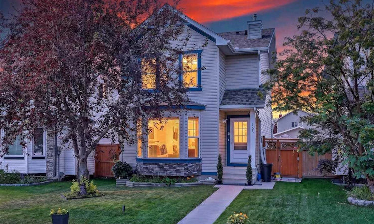 155 Tarington Green NE