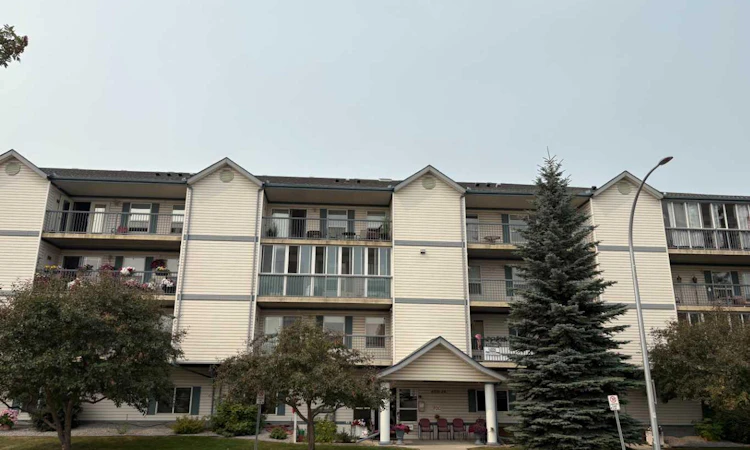 209-4514 54 Avenue