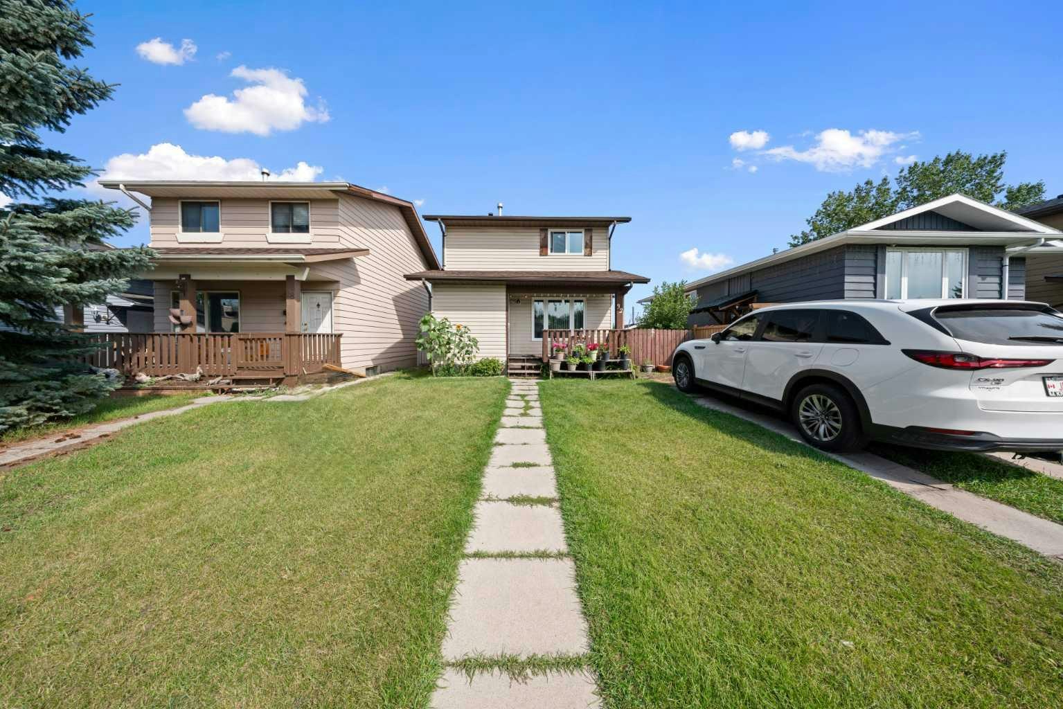 32 Shawmeadows Road SW, Calgary, AB, T2Y 1B2