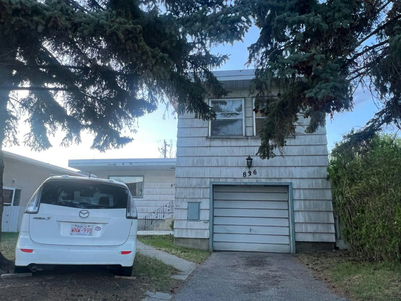 836 69 Avenue SW, Calgary, AB, T2V 0P3