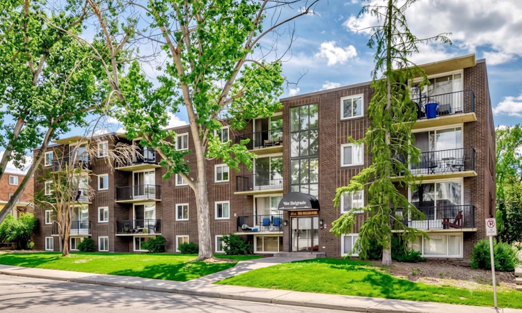 305-635 57 Avenue SW