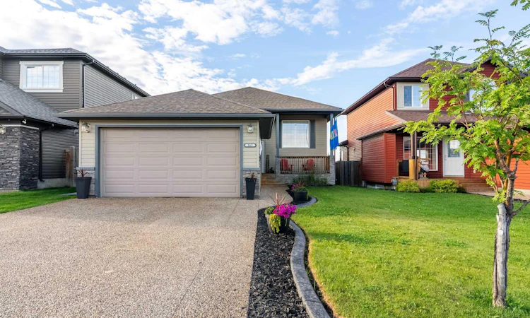 265 Walnut Crescent