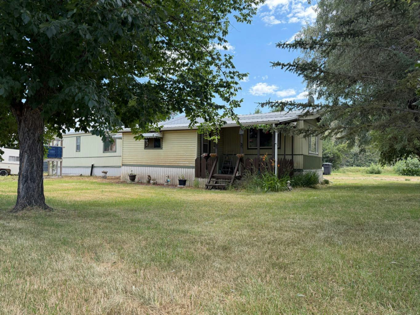171 2 Avenue, Drumheller, AB, T0J 0Y9