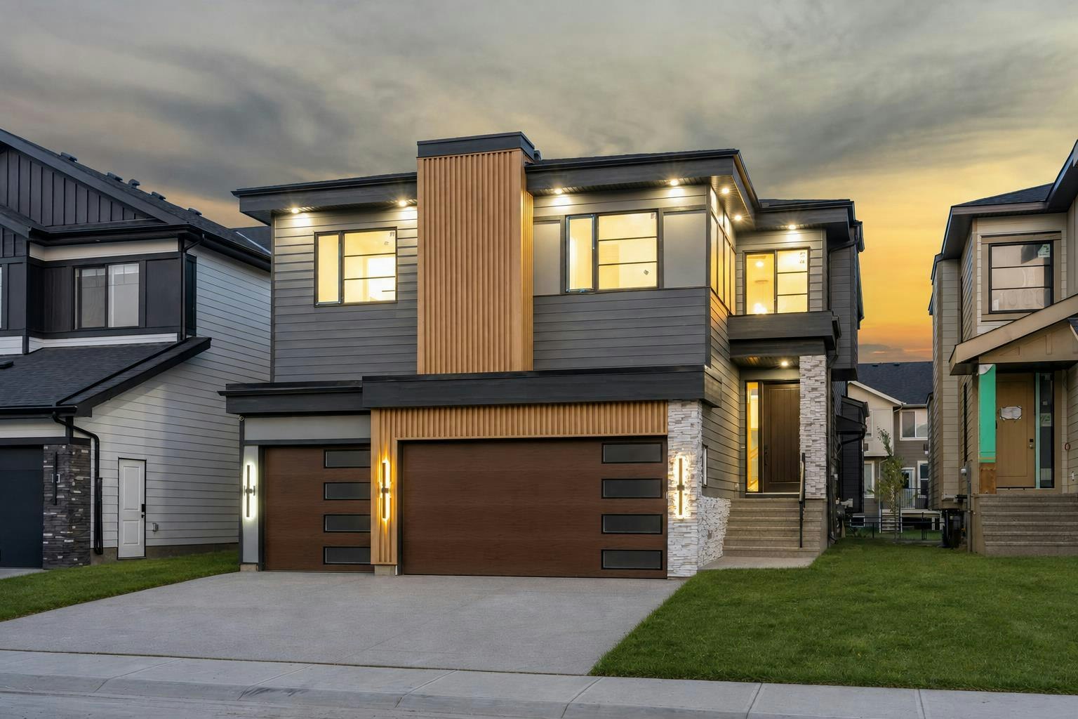 135 South Shore Road, Chestermere, AB, T1X 3G2