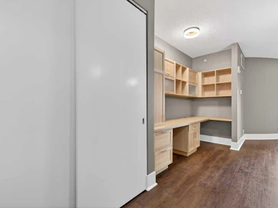 312-205 Riverfront Avenue SW - 5