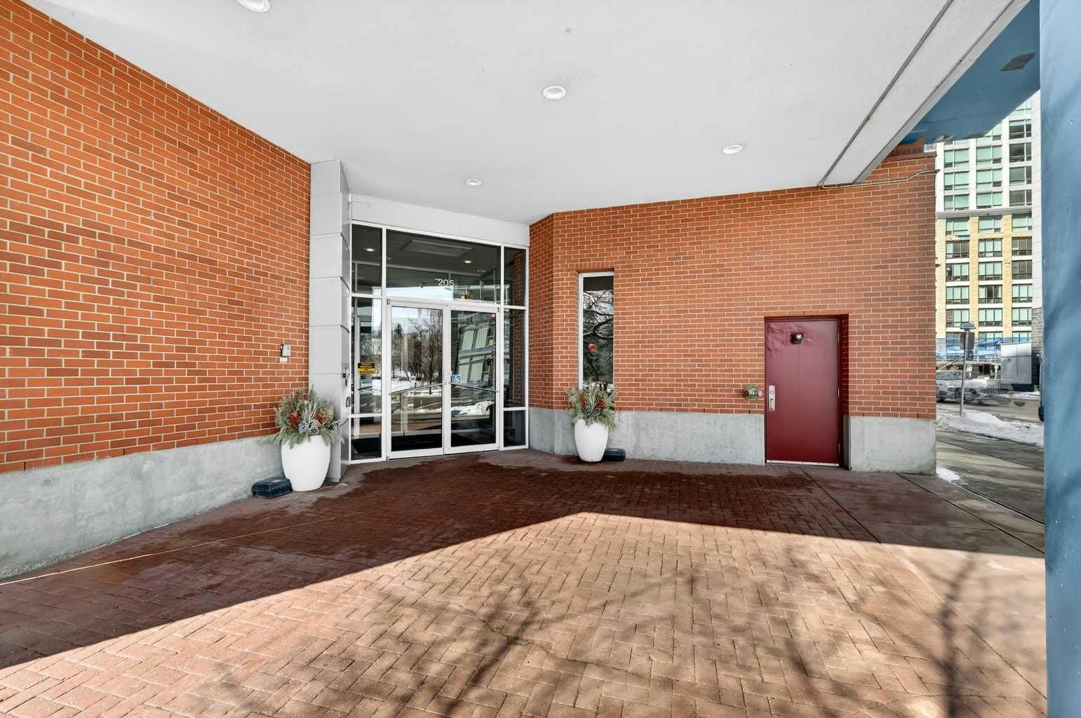 312-205 Riverfront Avenue SW - 3