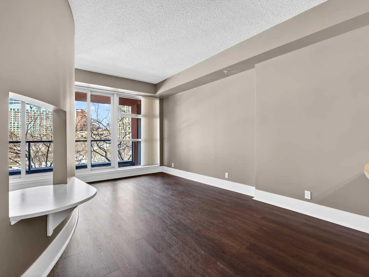 312-205 Riverfront Avenue SW, Calgary, AB, T2P 5K4 - 7