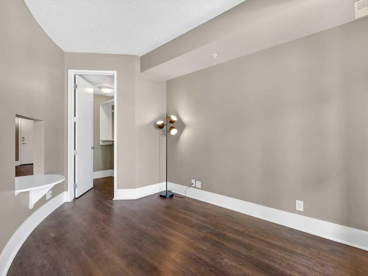 312-205 Riverfront Avenue SW, Calgary, AB, T2P 5K4 - 17