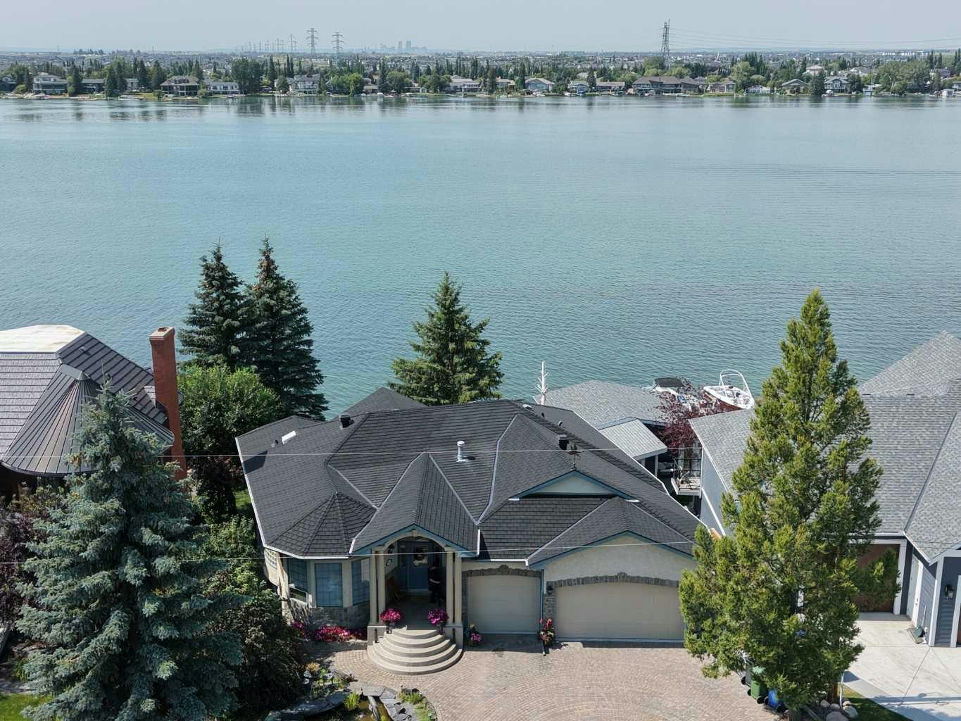 1001 East Chestermere Drive, Chestermere, AB, T1X 1A8