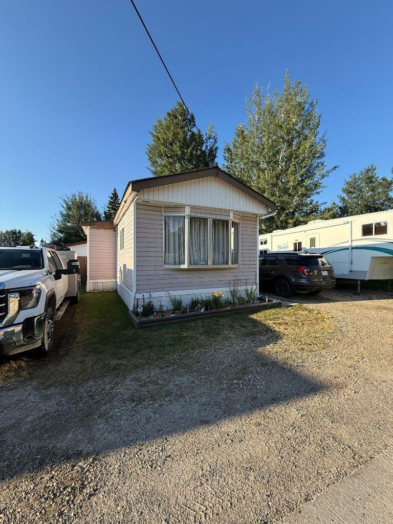 107-5311 60 Street, Rocky Mountain House, AB, T4T 1N2