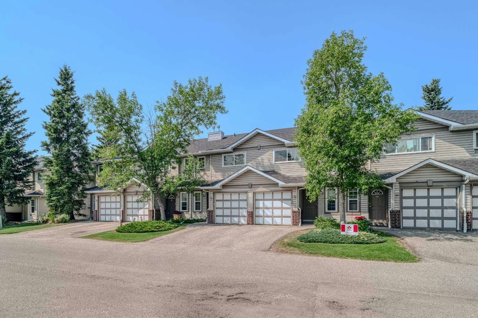 15 Harvest Glen Heights NE, Calgary, AB, T3K 4L3