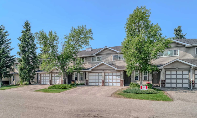 15 Harvest Glen Heights NE