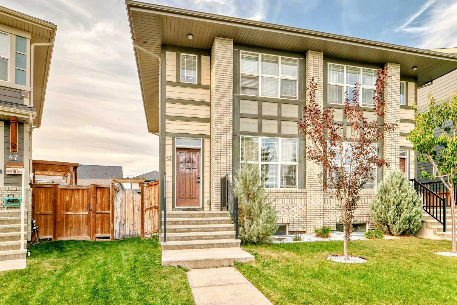 43 Masters Square SE, Calgary, AB, T3M 2N3