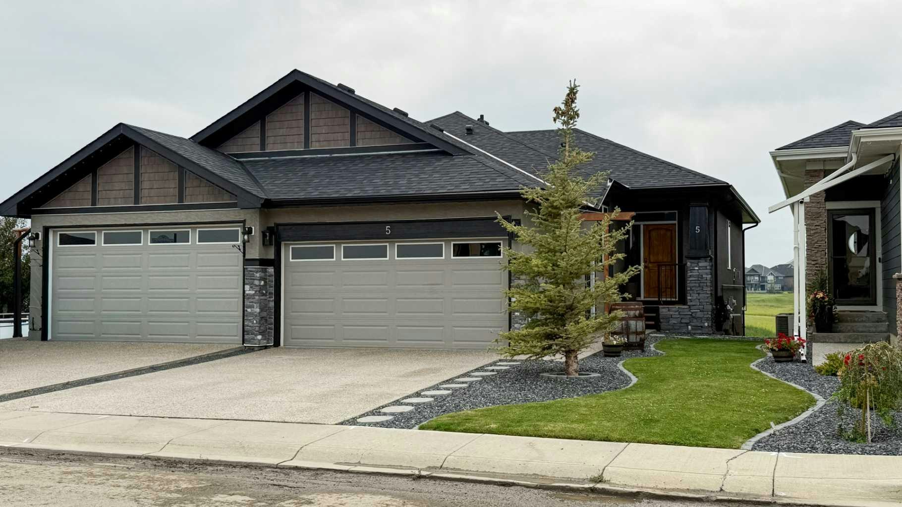 5 St. Andrews Close, Rural Wheatland County, AB, T0J 1Y1