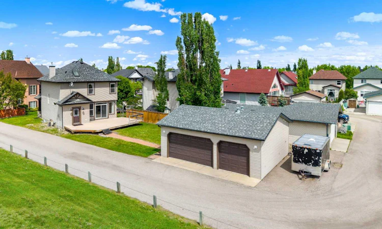 31 Elgin Green SE