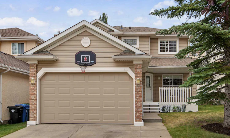 21 Edgebrook Park NW