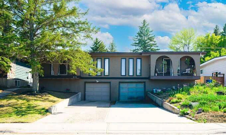 801 Canfield Way SW