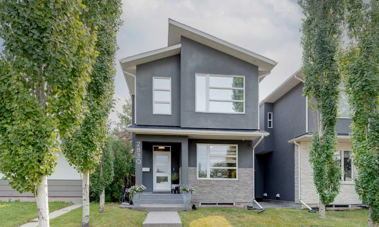 2830 42 Street SW