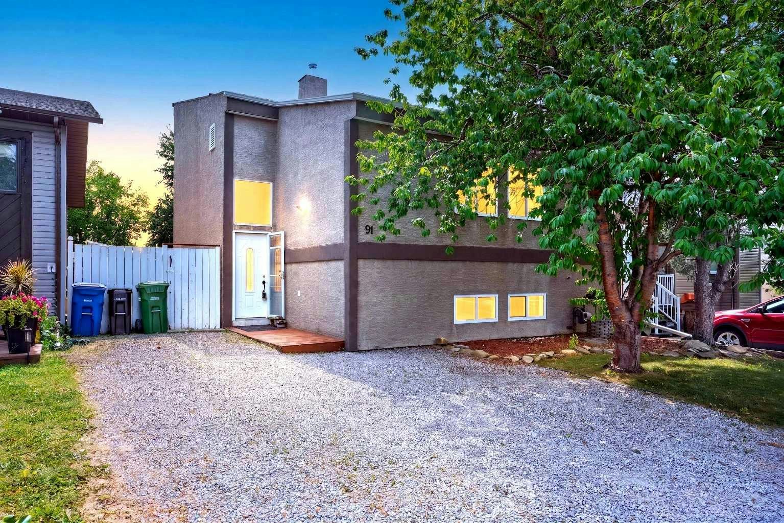91 Emberdale Way SE, Airdrie, AB, T4B 1Y7