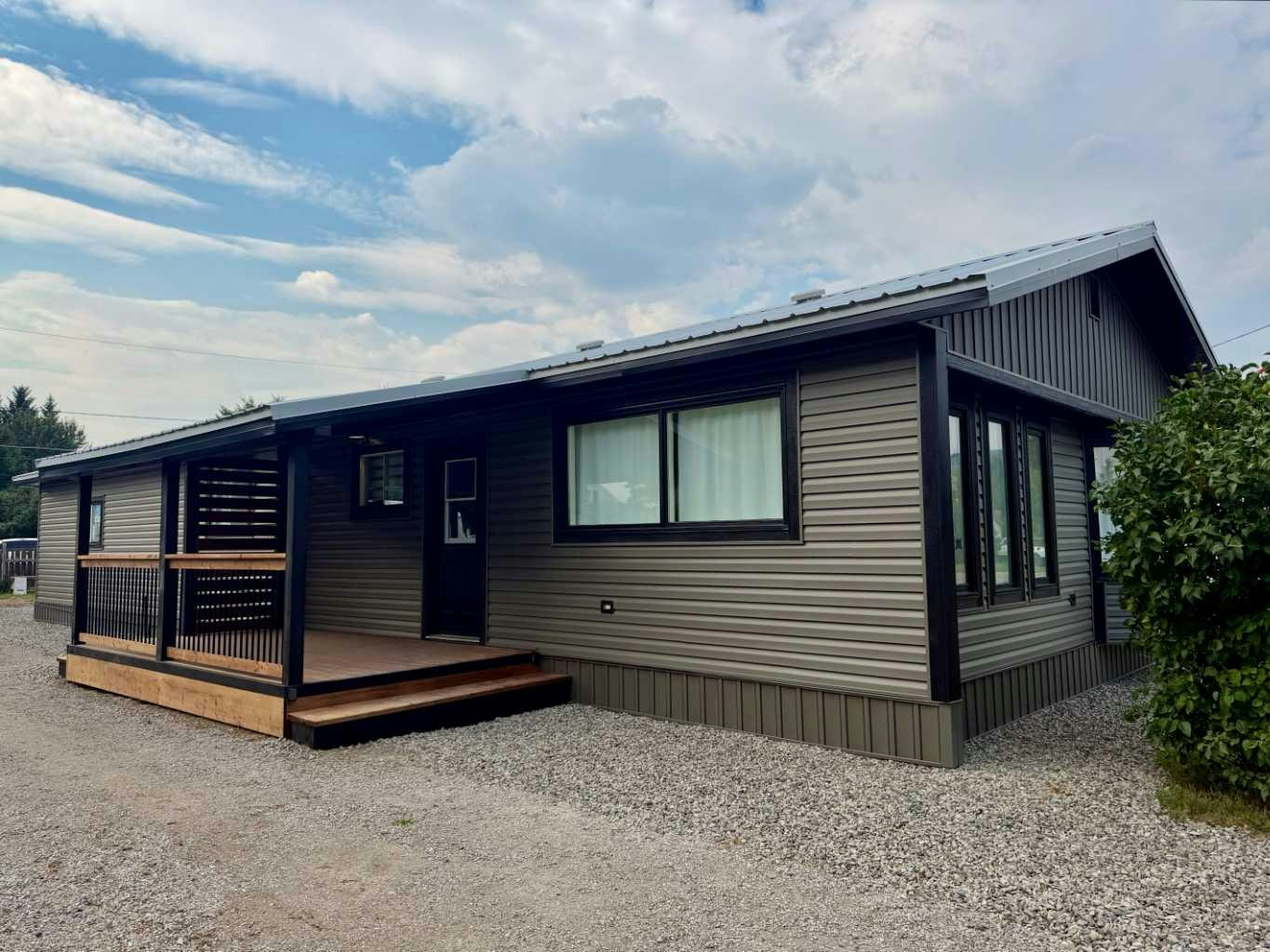 1230 84 Street, Crowsnest Pass, AB, T0K 0M0