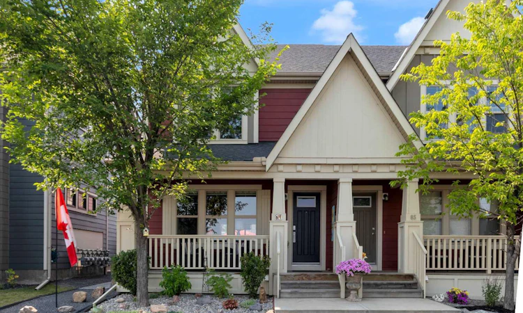 87 Marine Drive SE