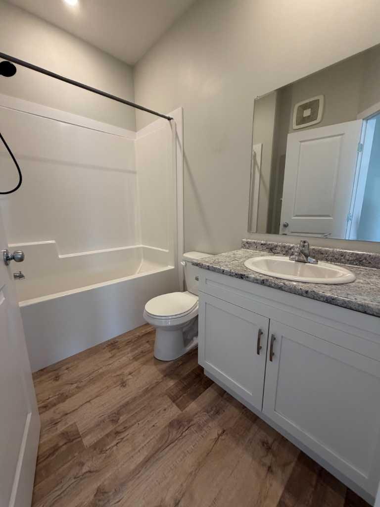 A-9601 114 Avenue, County of Grande Prairie, AB, T8X 0W7 - 9