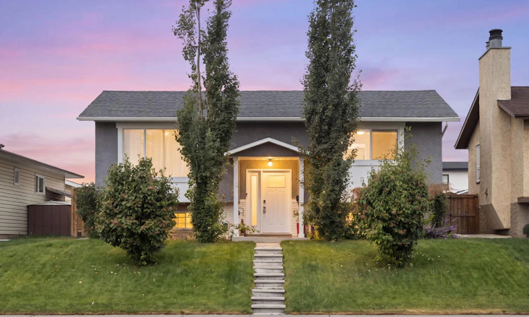 172 Rundlefield Crescent NE