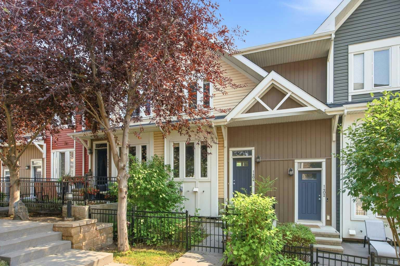 1404 Auburn Bay Square, Calgary, AB, T3M 0Y8