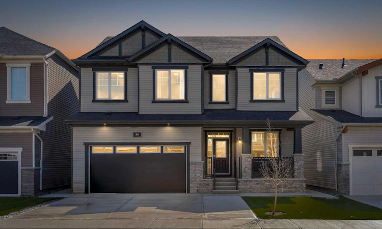 80 Carringwood Grove NW