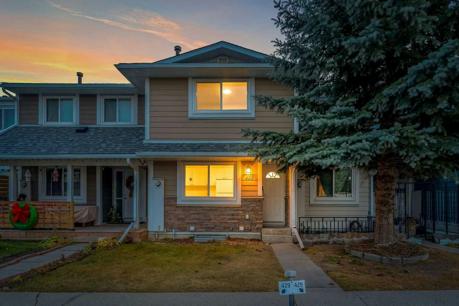 429 Georgian Villas NE, Calgary, AB, T2A 7E3