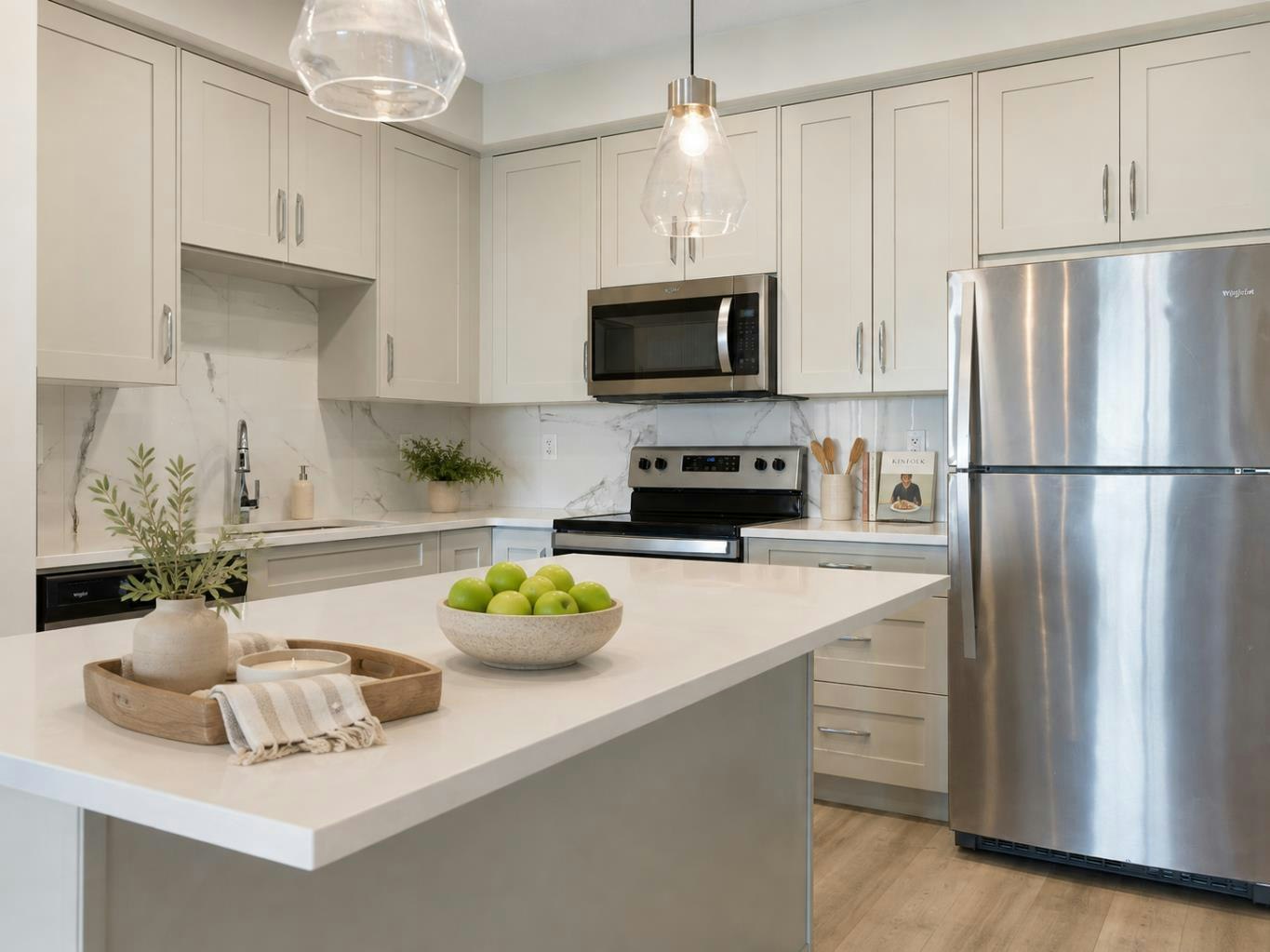 202-150 Shawnee Square SW, Calgary, AB, T2Y 0T6