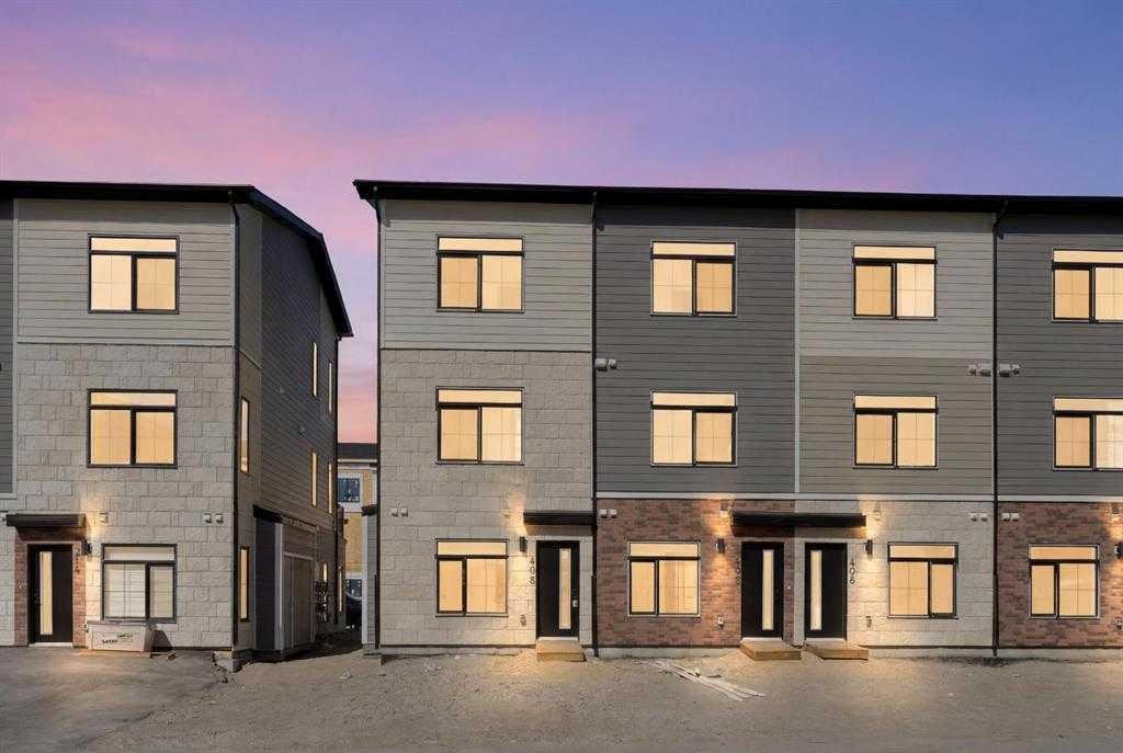 407-156 Park Street, Cochrane, AB, T4C 3H3