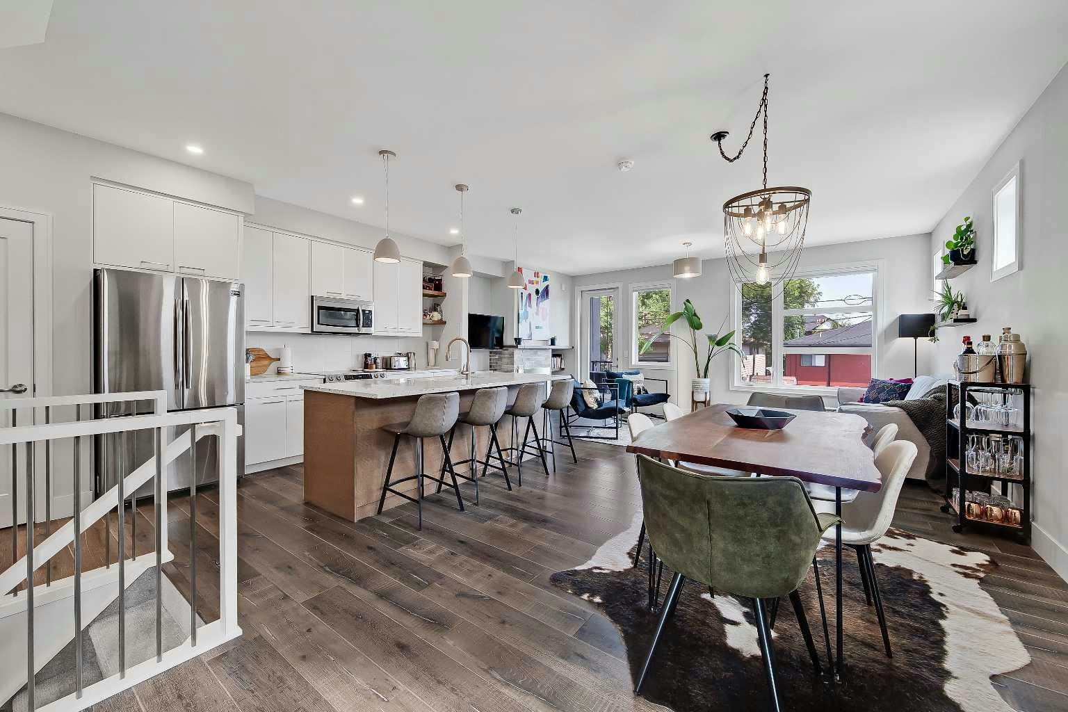 2-1936 25a Street SW, Calgary, AB, T3E 1Y5