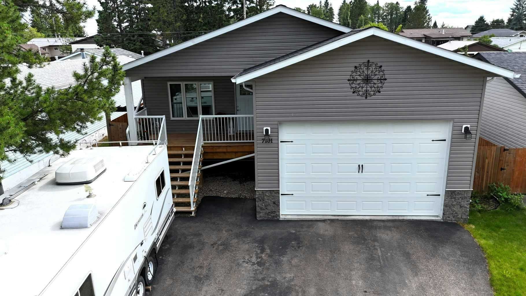 7101 Glenwood Drive, Edson, AB, T7E 1N1